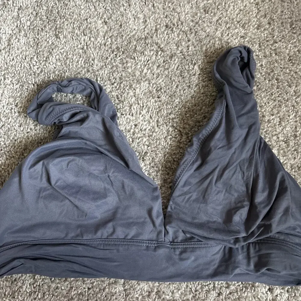 Victoria's Secret Grey Unlined Sports Bra Size Large